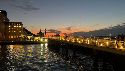 TITLE_EN_GB does not exist